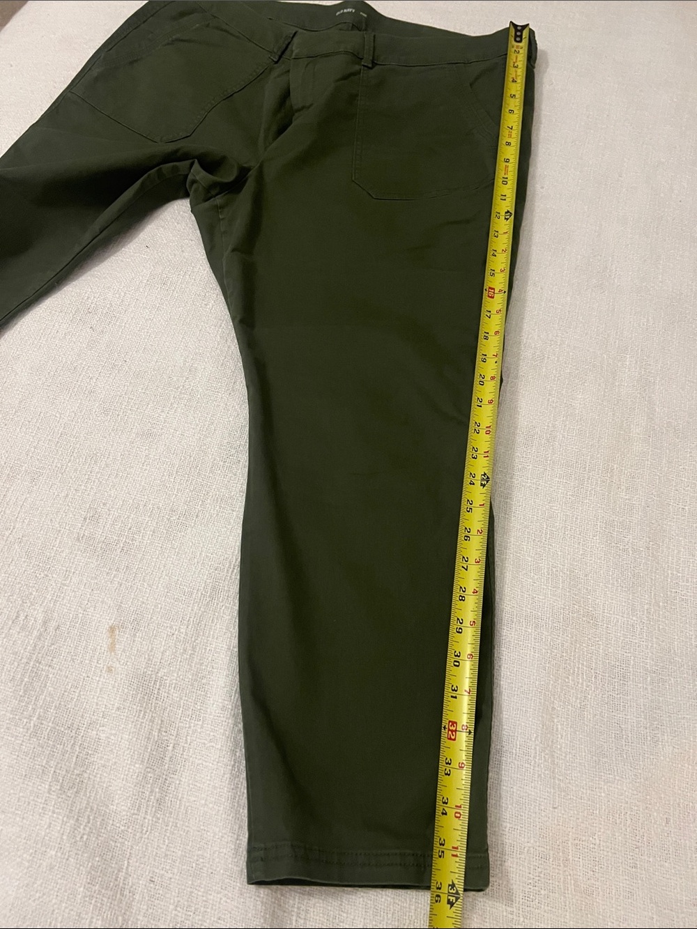 Old Navy Women’s Olive Green High-Wasted Pixie Straight-Leg Pants Sz 18-Petite - Picture 10 of 13